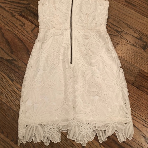 ASTR lace dress - Picture 7 of 8